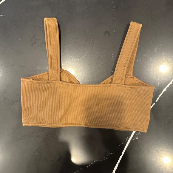 SET ACTIVE sports bra - Picture 2 of 3